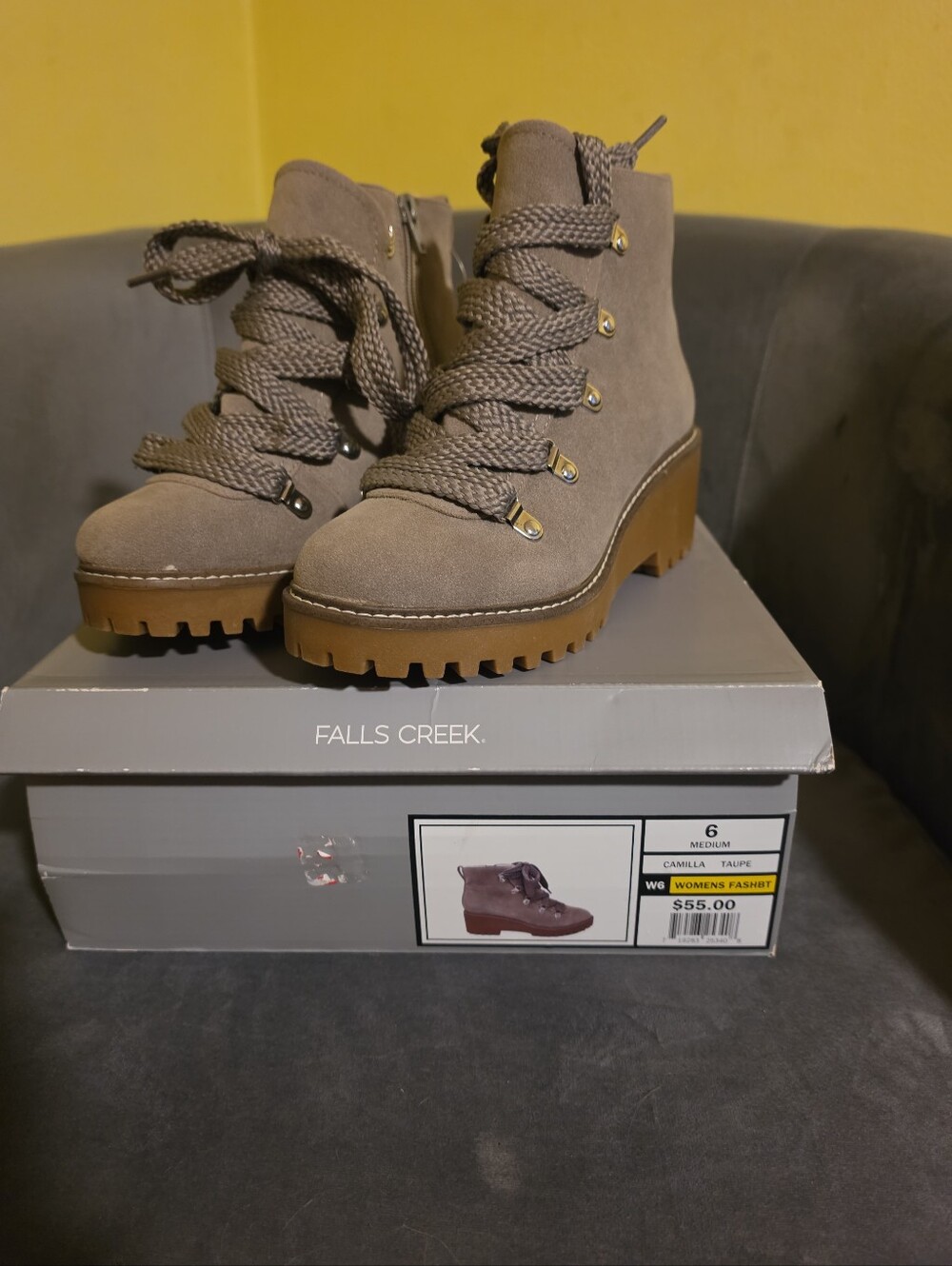 NIB Falls Creek Women's Size 6 Camilla Taupe Ankle Boots Lace-Up & Side Zipper